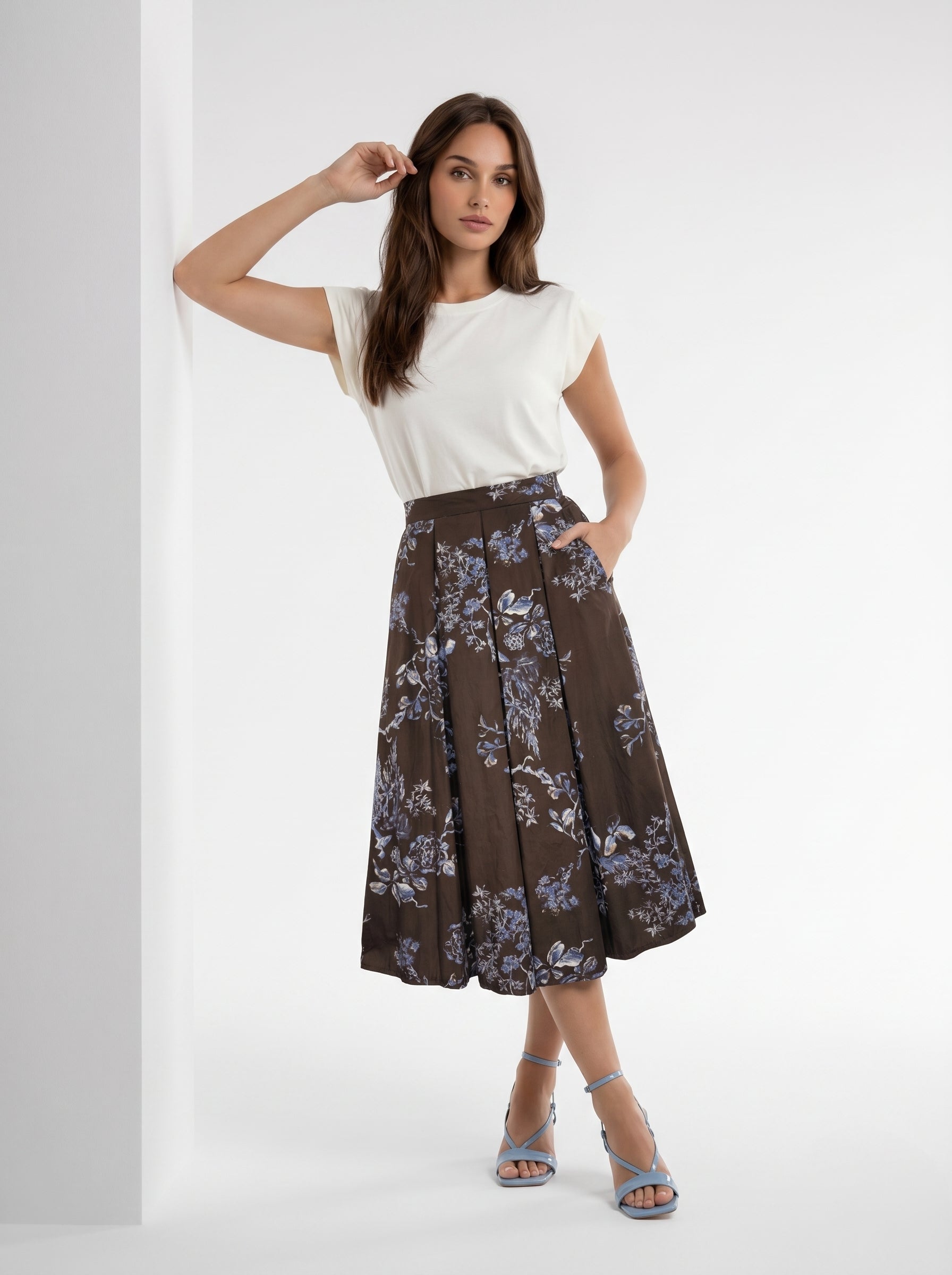 Gonna Fiora - Marrone e azzurra a fiori donna