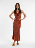 Abito Selene - Ruggine con ricamo donna