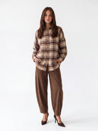 Camicia Althéa – Panna / Cuoio caramello Camicia donna