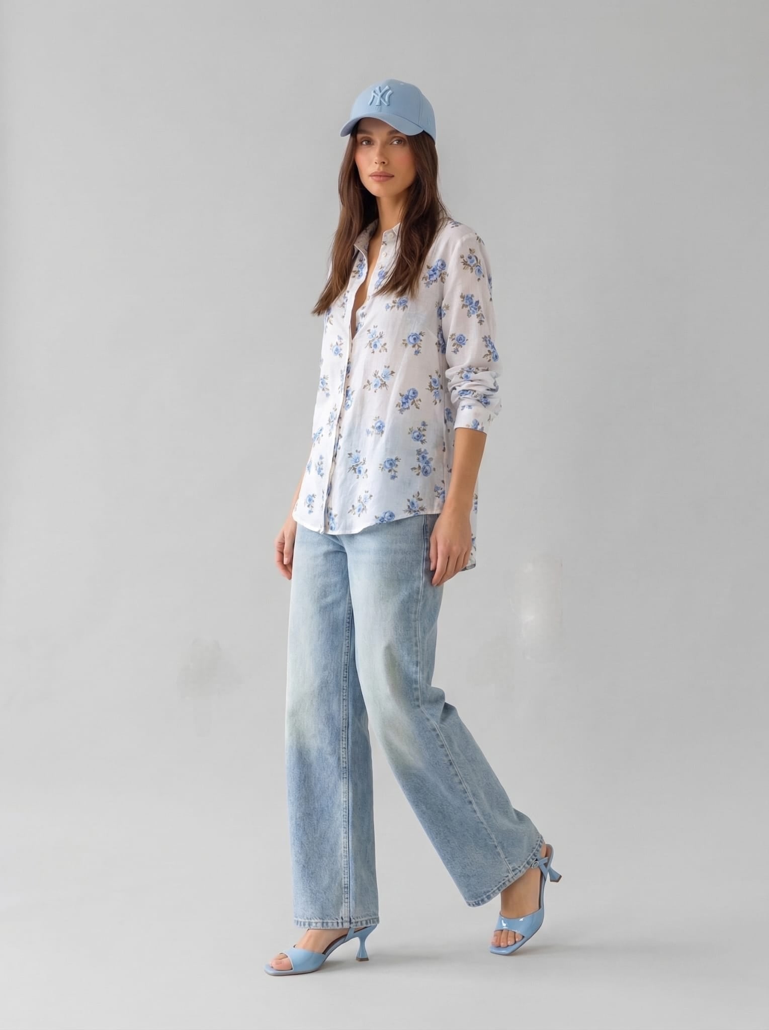 Camicia Liri - Burro fantasia fiori azzurri donna