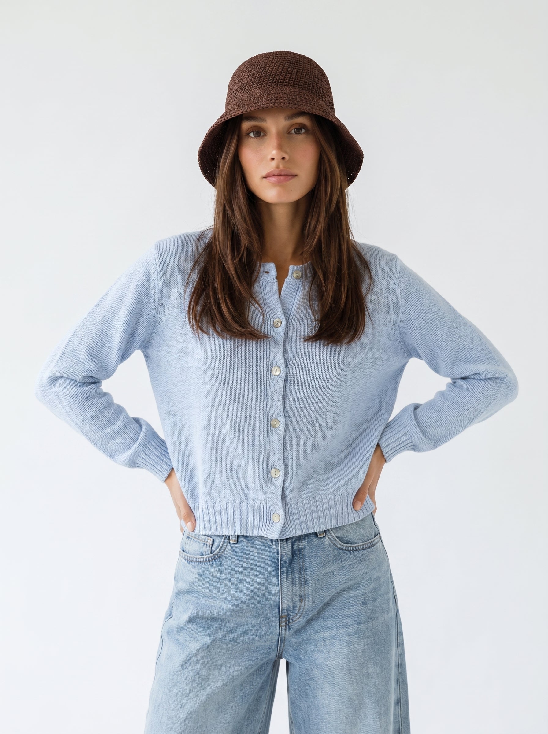 Cardigan Adele girocollo con bottoni – Celeste donna