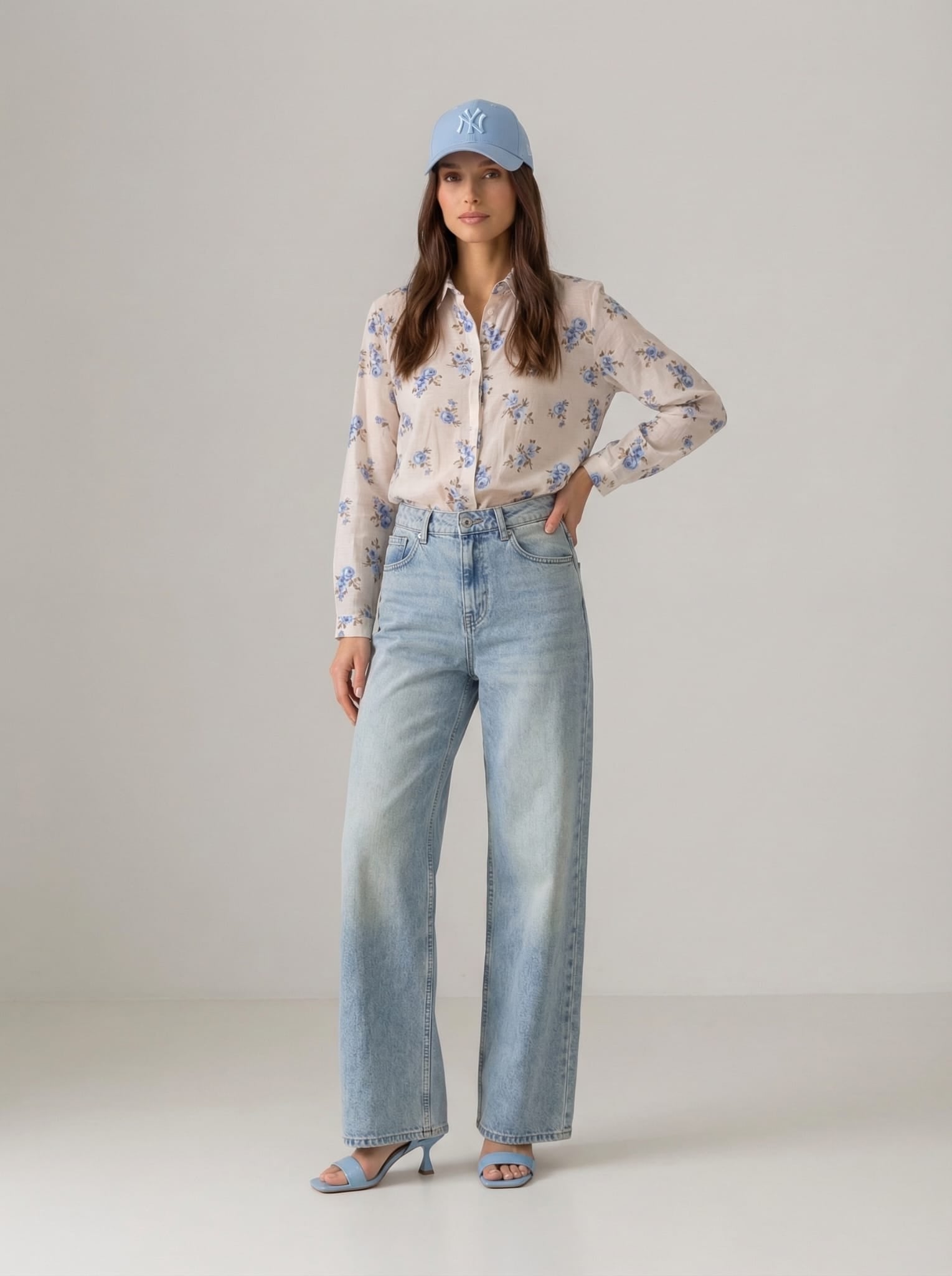 Camicia Liri - Burro fantasia fiori azzurri donna