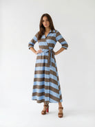 Abito Kyoto kimono a righe con cintura - azzurro e marrone donna